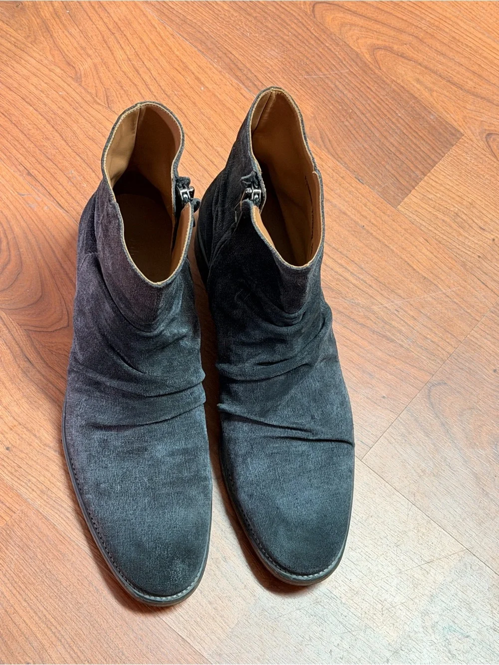 John Varvatos Morrison Sharpie Men's Suede Chukka Boots - Charcoal -